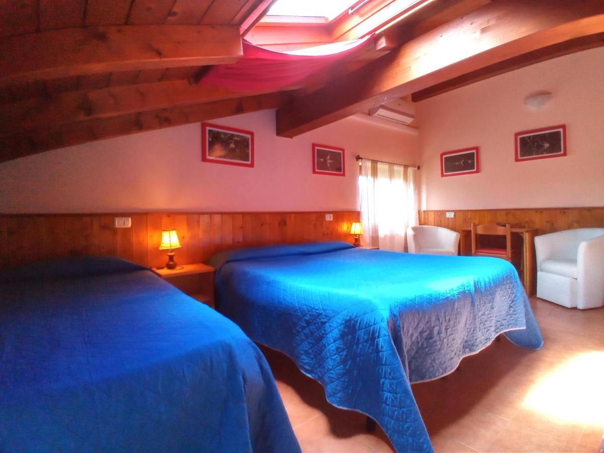 Guest House Il Nido Dello Svasso -Foresteria Lombarda- Sorico Bagian luar foto