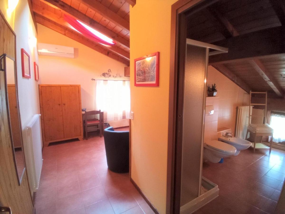 Guest House Il Nido Dello Svasso -Foresteria Lombarda- Sorico Bagian luar foto